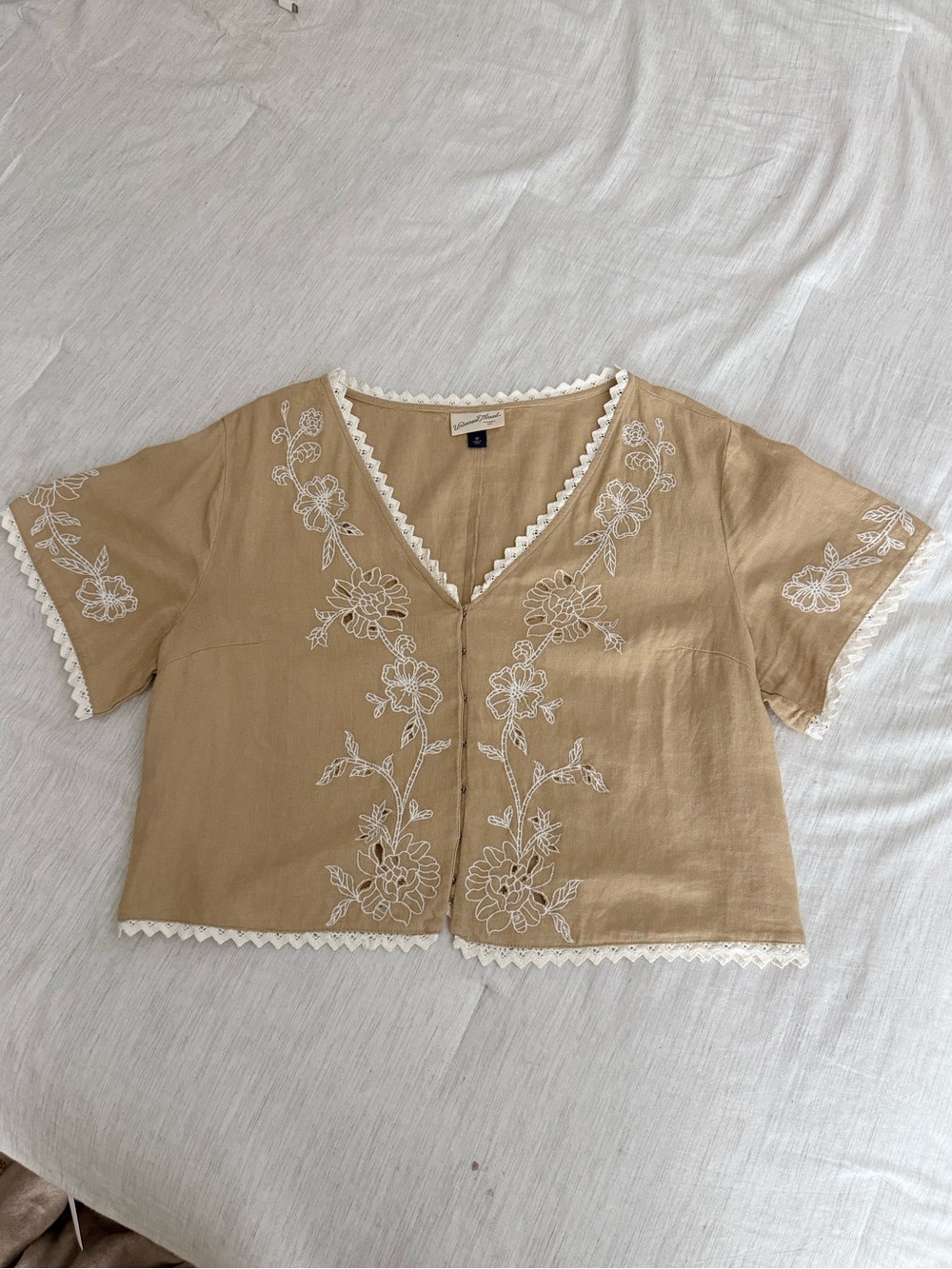 Universal Thread Lace Trim Blouse M